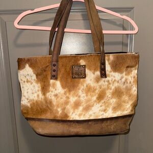 STS Ranchwear Cream and White Cowhide Tote Bag